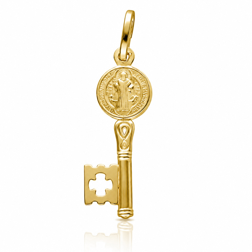COLGANTE PLATA CHAPADA EN ORO LLAVE SAN BENITO PEQUEÑA - 8x25MM